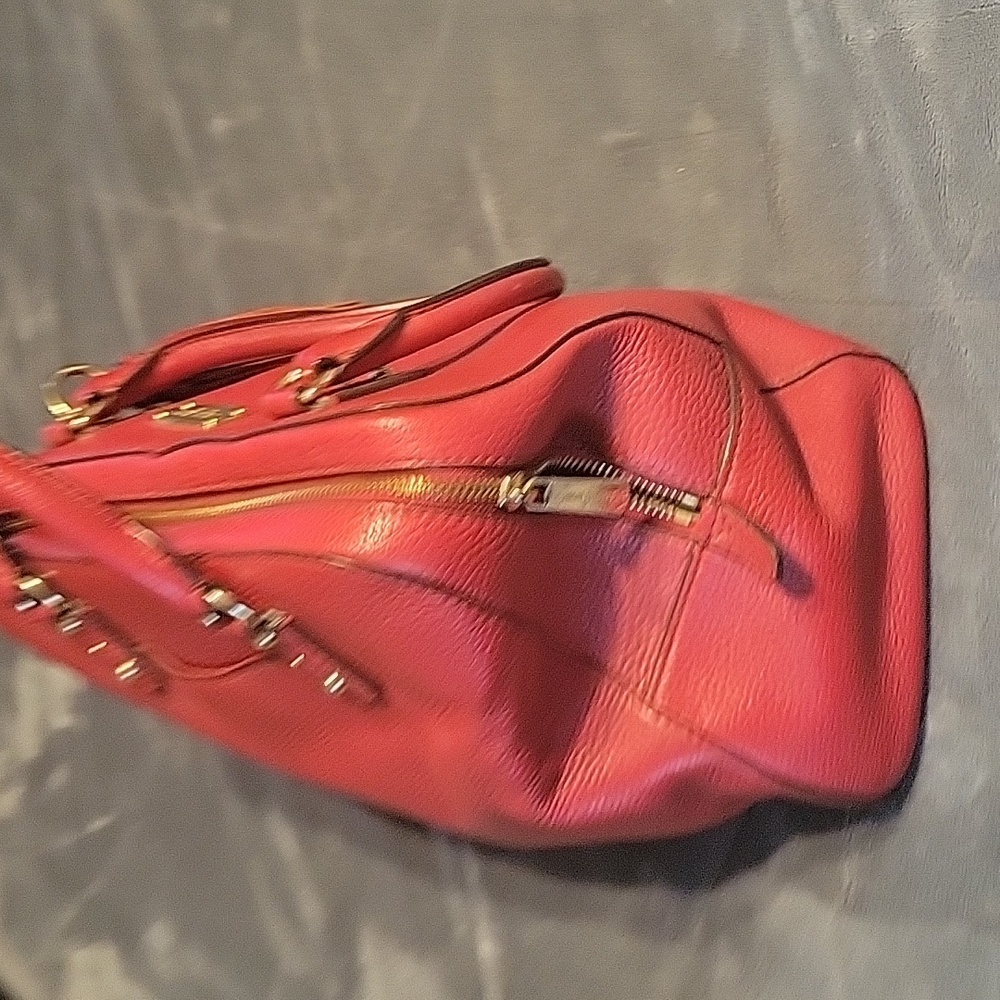 MICHAEL MICHAEL KORS Red Leather Large Bedford Tassel Satchel - Picture 4 of 5